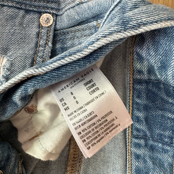 American Eagle Mom Jeans - Picture 2 of 3